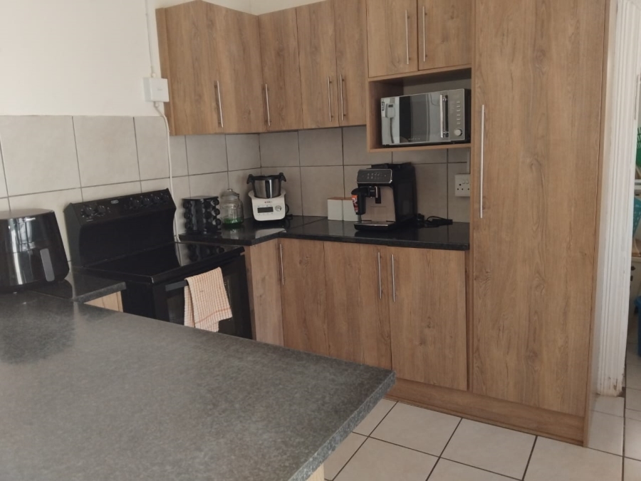 3 Bedroom Property for Sale in Aliwal North Eastern Cape